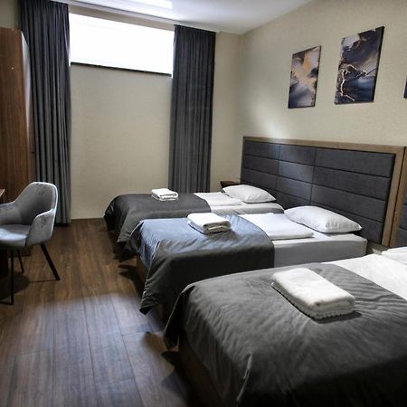 Nesvit Hotel Kiev Eksteriør bilde