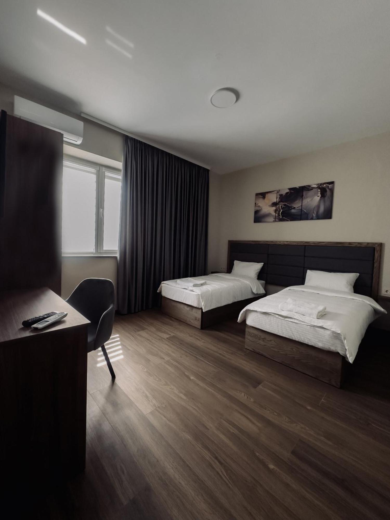 Nesvit Hotel Kiev Eksteriør bilde