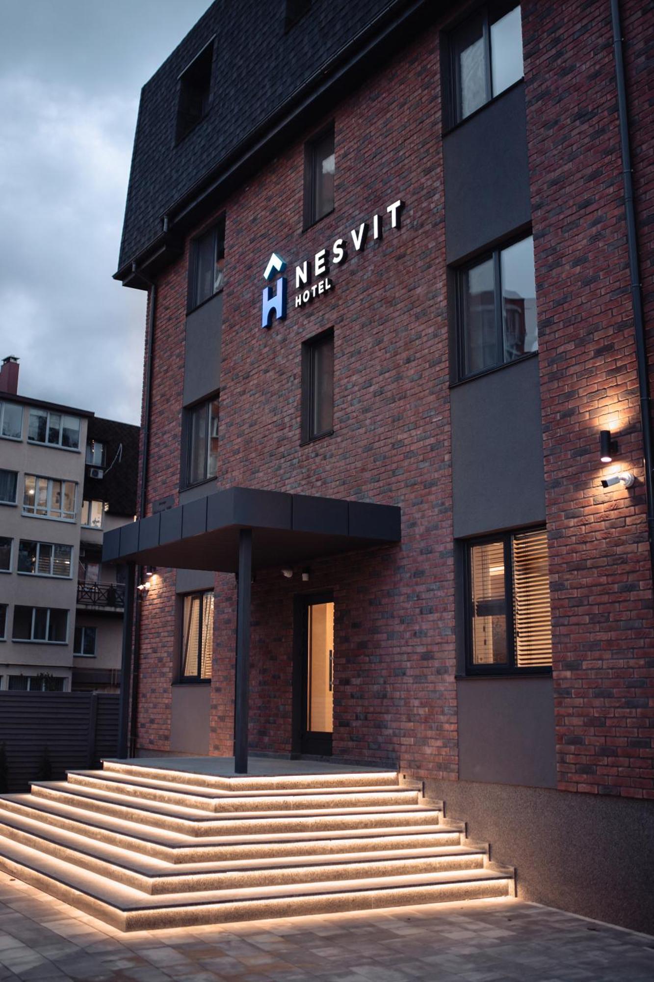 Nesvit Hotel Kiev Eksteriør bilde